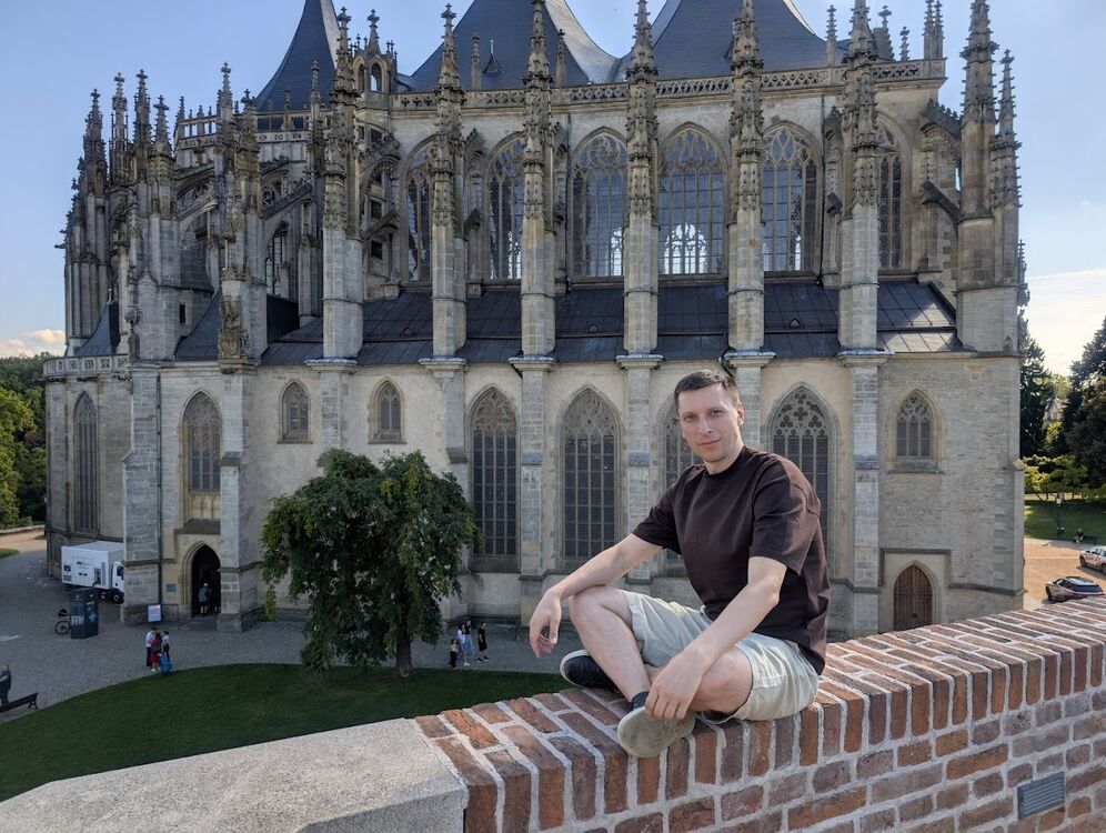  54030846  Anton, 35 ,    