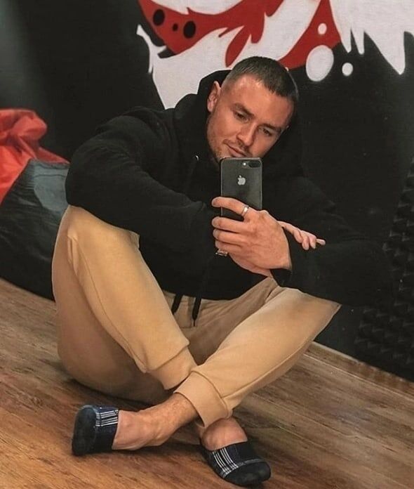  Acala del Rio,   Nikolay, 30 ,   ,   