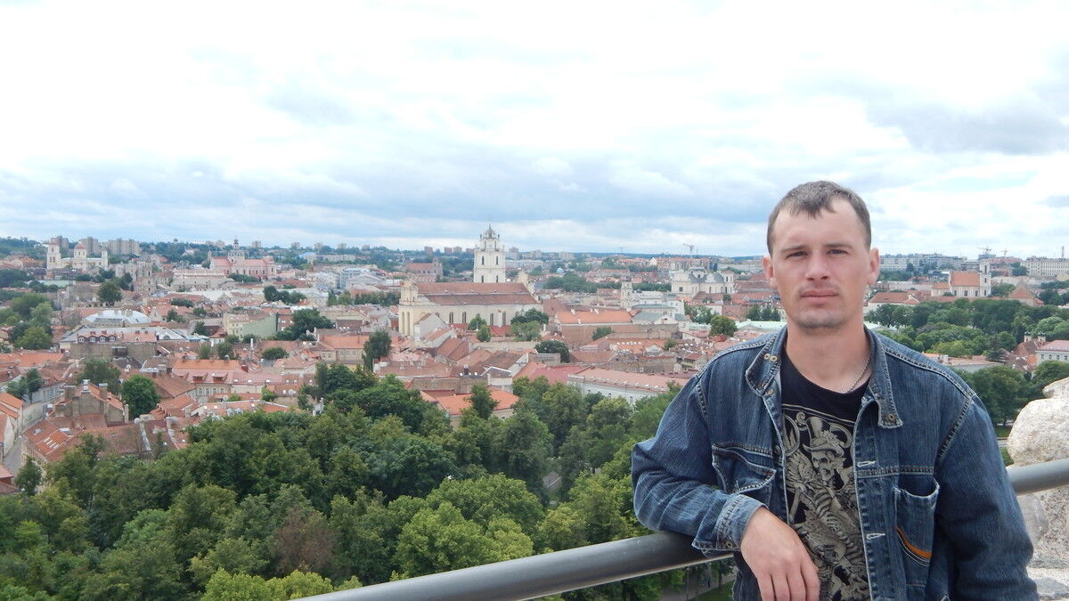  ,   Viktor, 39 ,   ,   , c 