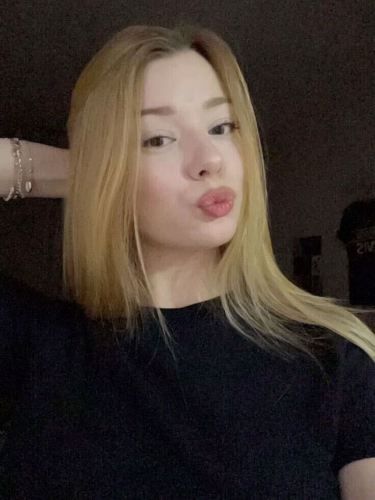  50848516  Arina, 19 ,    Deleted