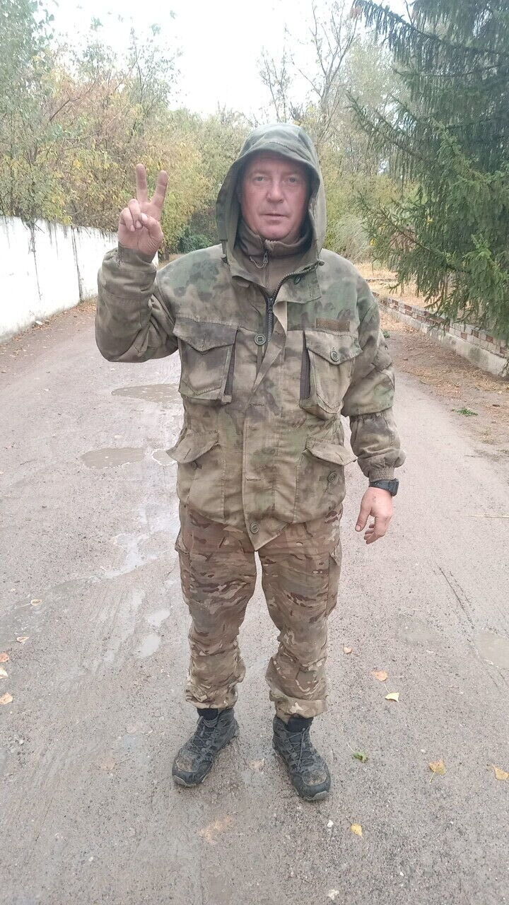  41409406  , 44 ,    