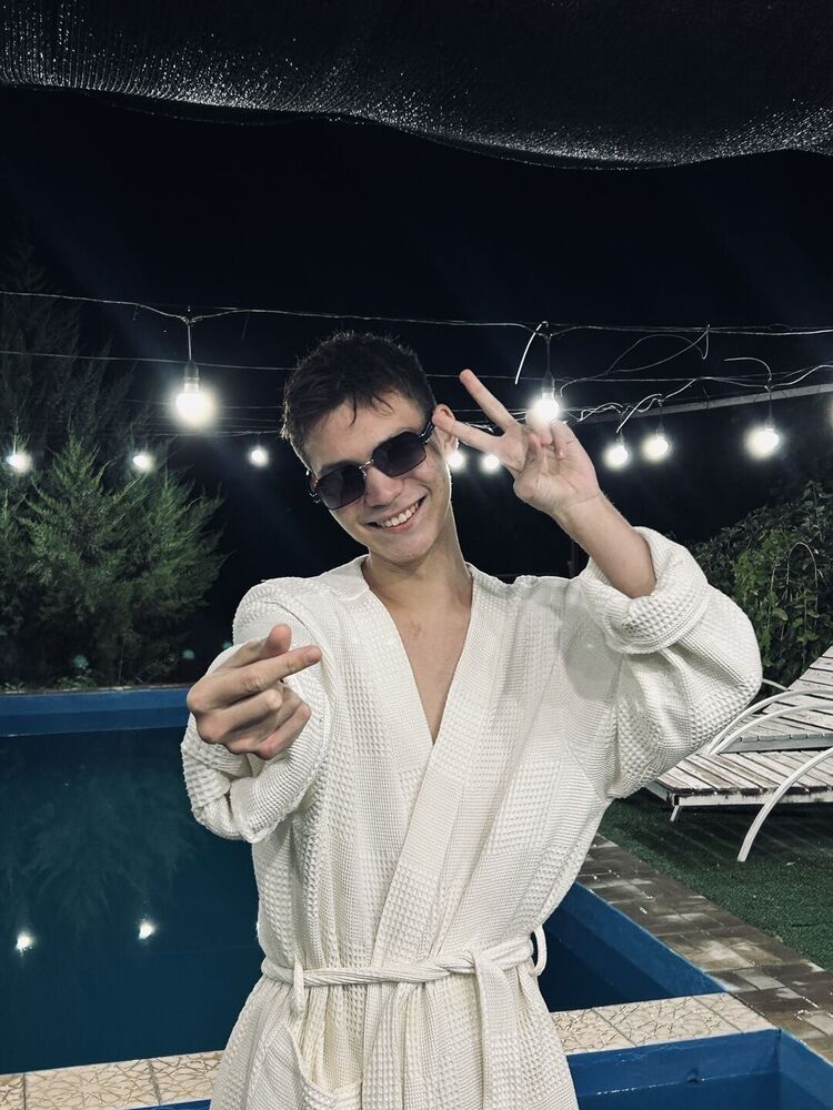 ���� 56332226 ����� Adiik, 19 ���, ���� ���������� � ������