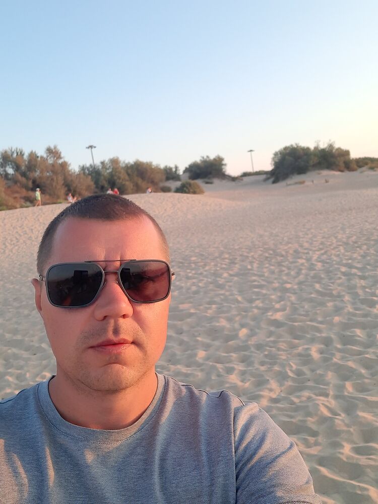  47836946  , 39 ,    