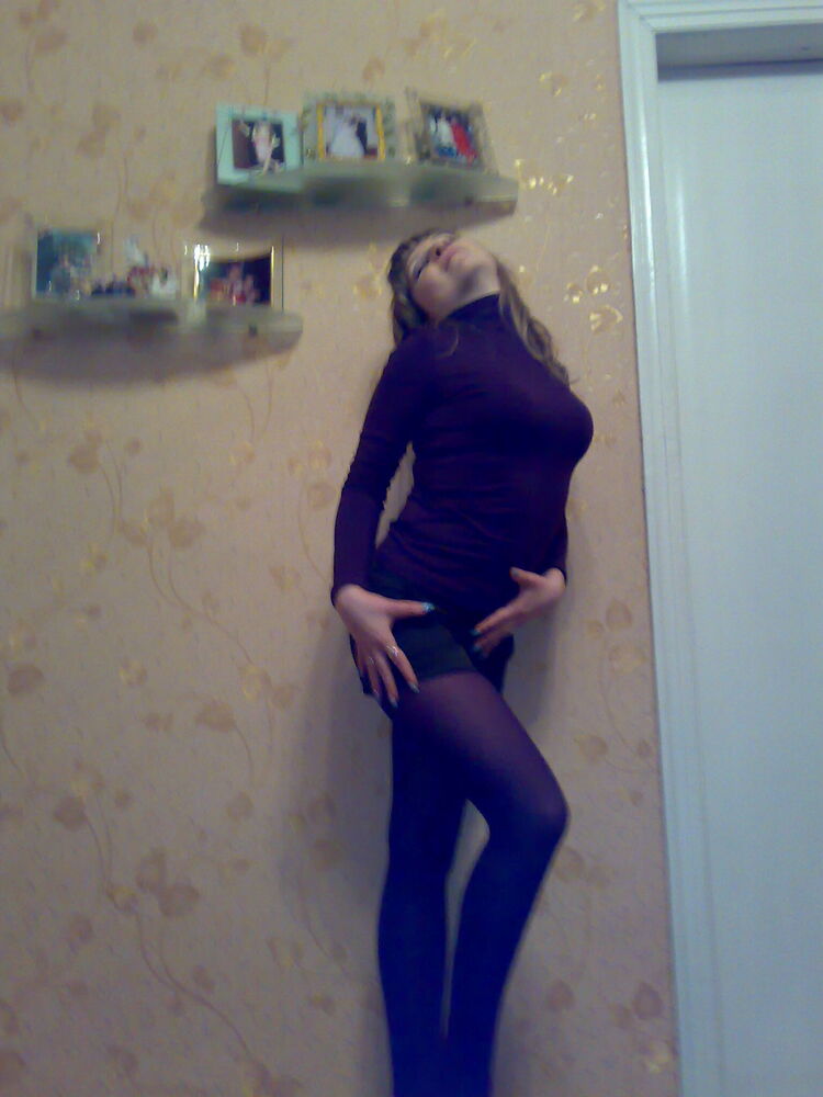  26218796  Tatiana, 42 ,    