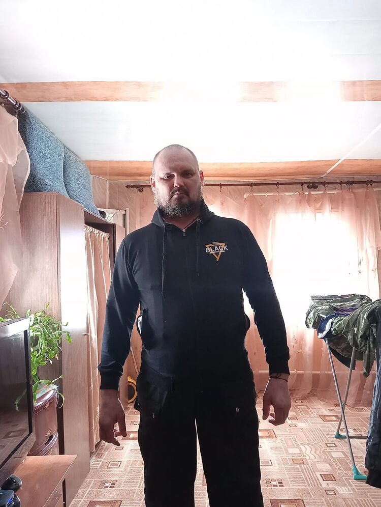  50108676   , 49 ,    
