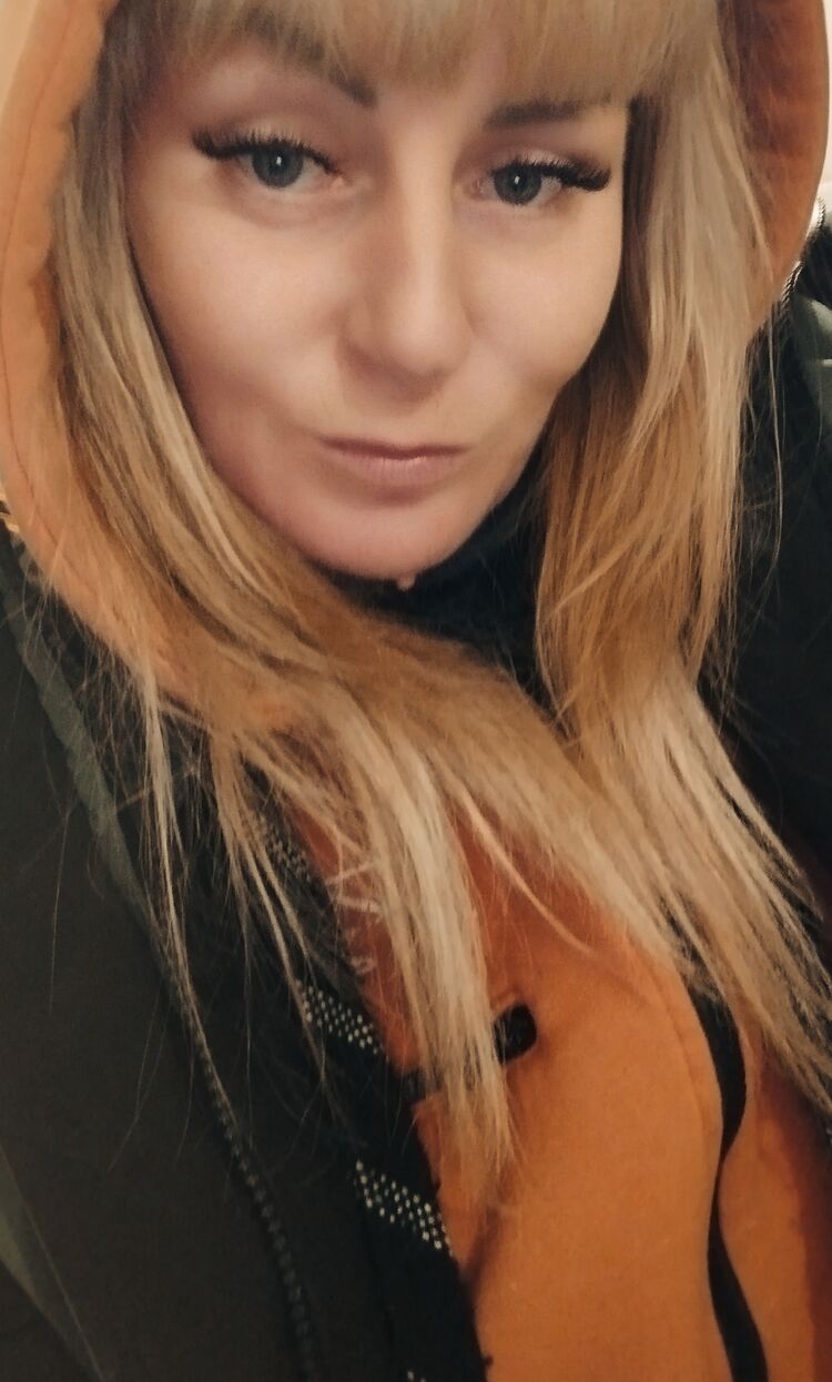  40760386  Natali, 46 ,    