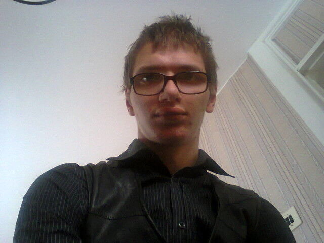  8138156  RUSLAN, 27 ,    