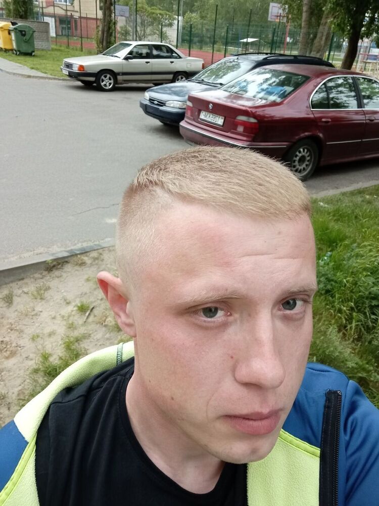  ,   Anton, 29 ,   ,   