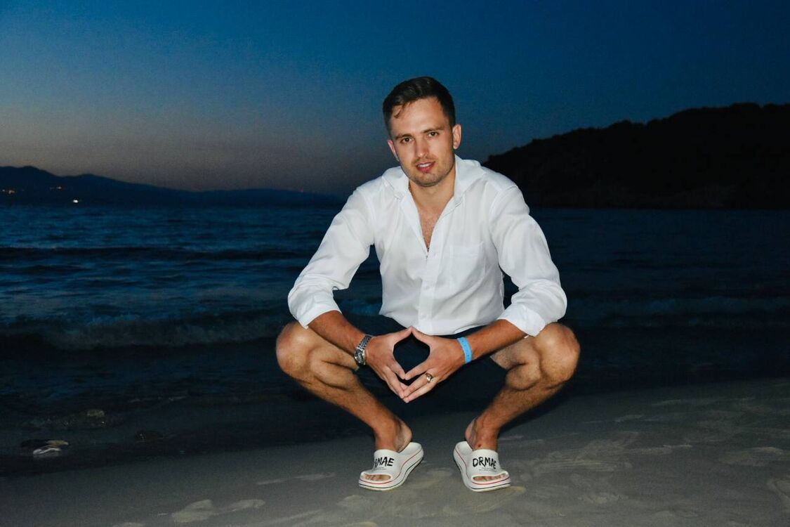 ���������� �������, ���� ������� EaSports, 33 ����, ������������ ��� ����� � ���������, c�������� ���������