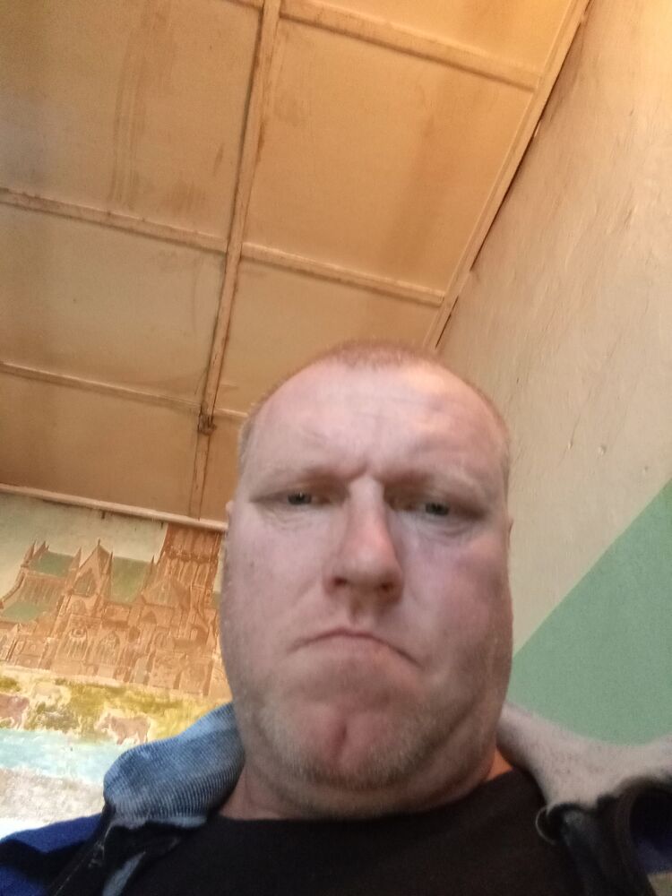  46475076  , 25 ,    