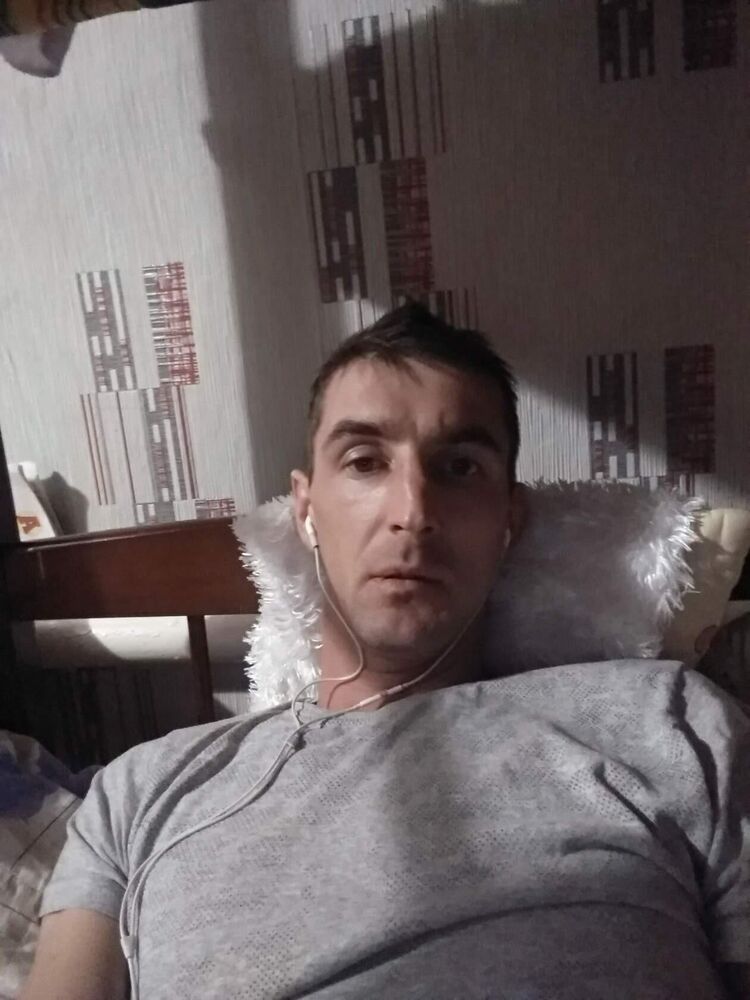  44923556  , 35 ,    