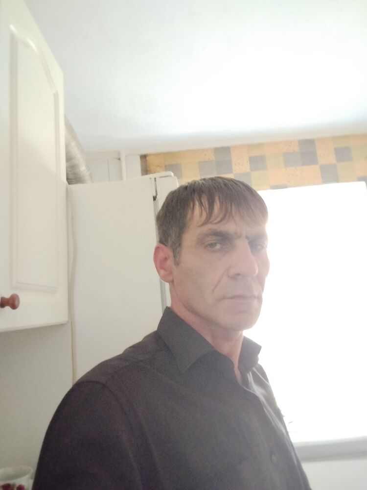  36649576  , 40 ,    