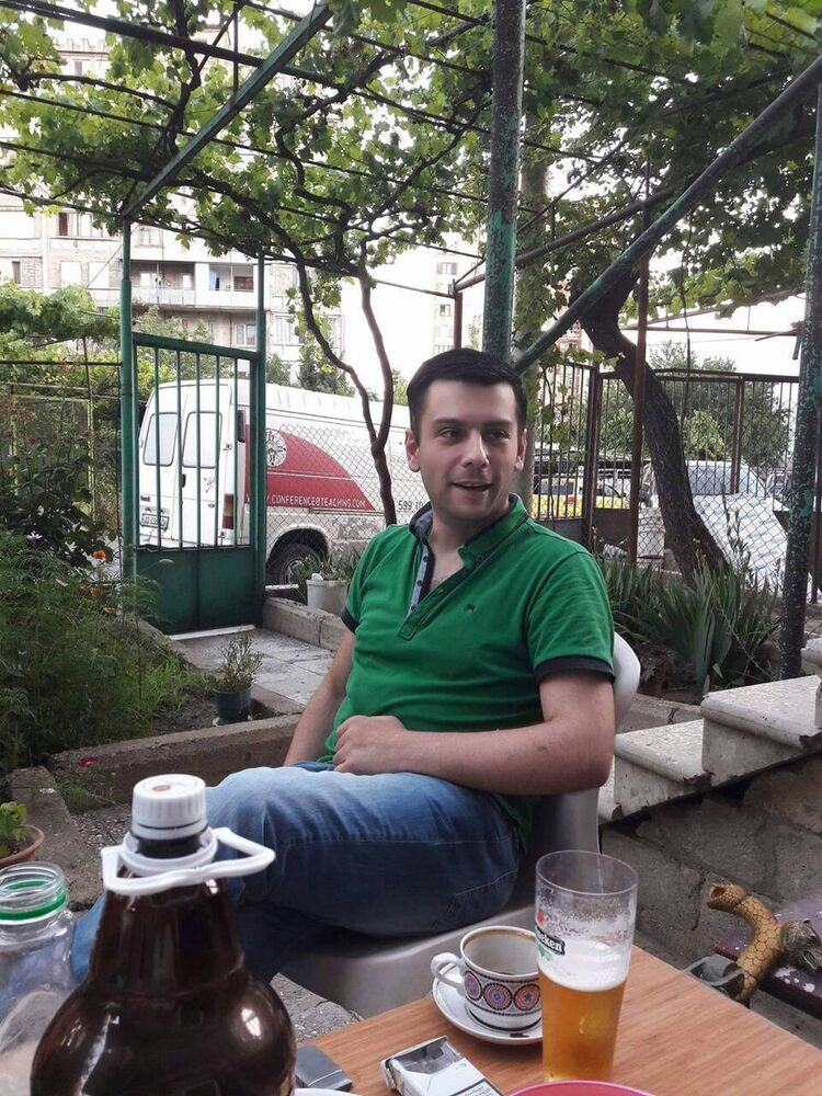  10865306  David, 44 ,    
