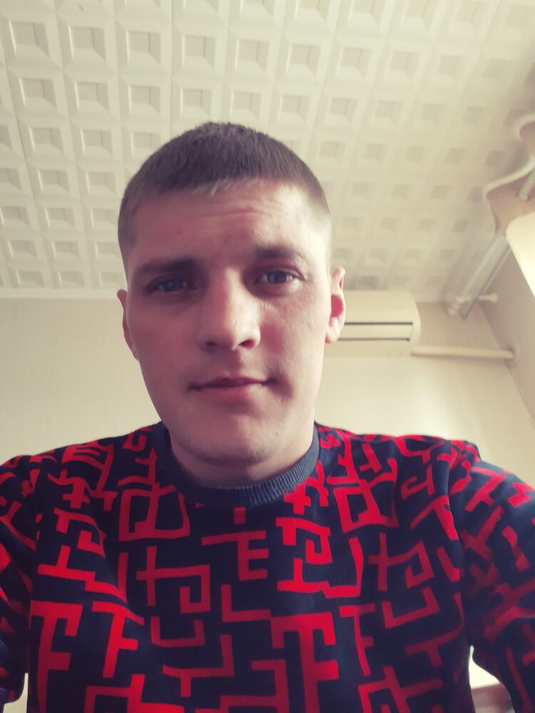  ,   Andrei, 26 ,  