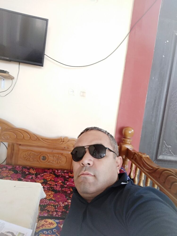  16736696  Sherzod, 46 ,    