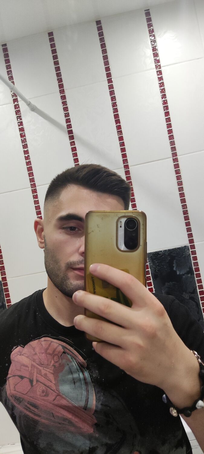  ,   Kamal, 27 ,   ,   