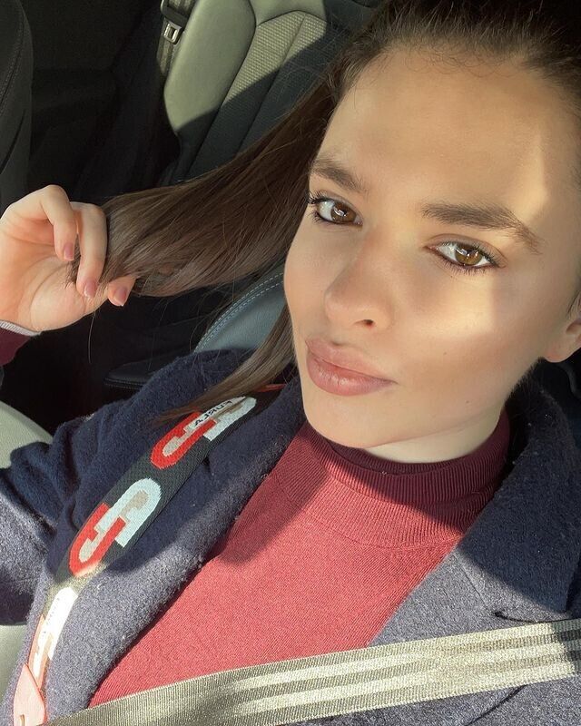  22406816  , 31 ,    