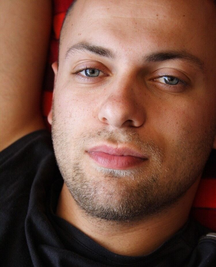  ,   Aleks, 40 ,   