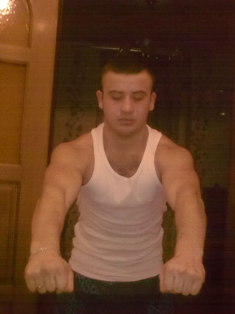  4488136  Ivan, 33 ,    