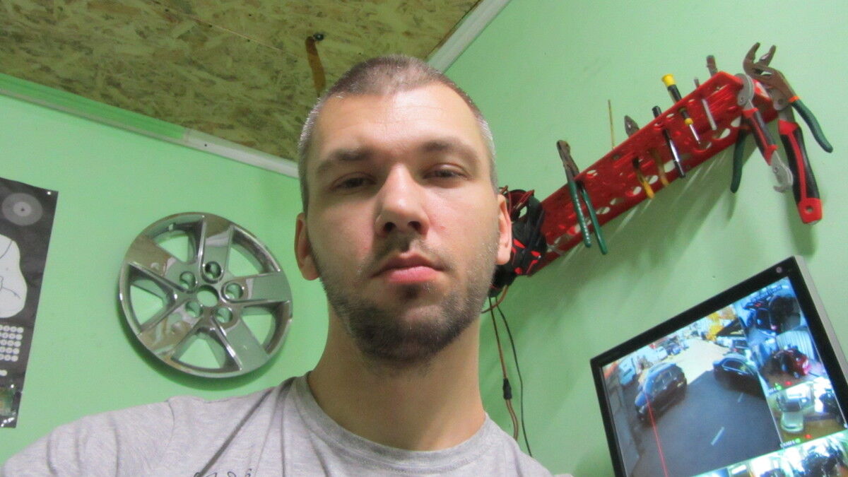  18674096  Andrey, 37 ,    