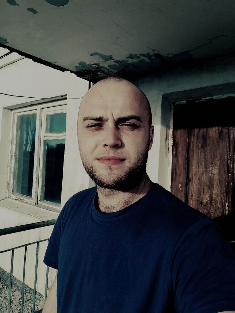  32359436  , 27 ,    