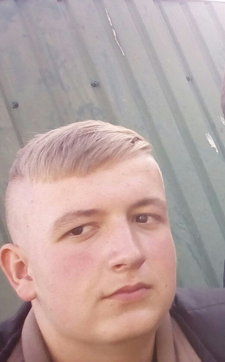  13339776  Igor, 25 ,    