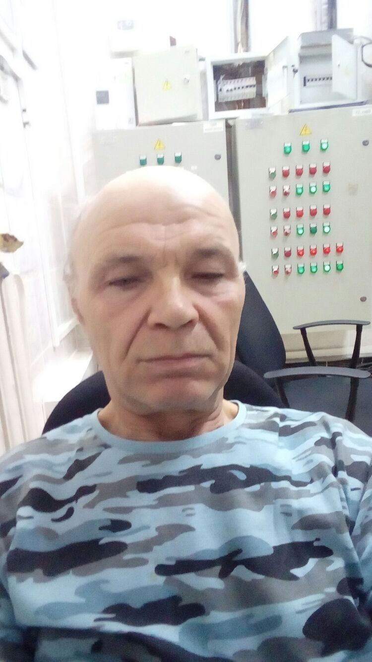  28765026  Vasek kov, 69 ,    