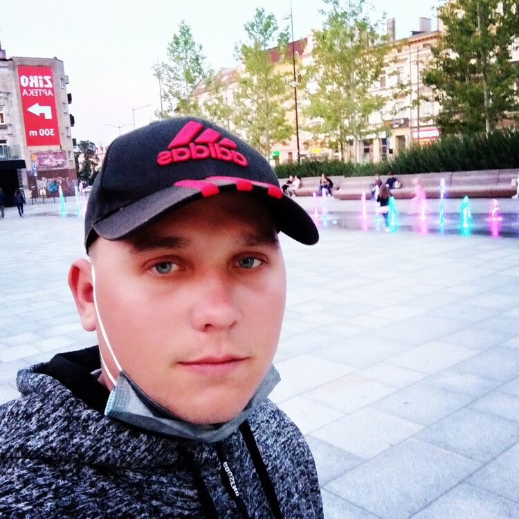  22116696  Vjasheslav, 30 ,    