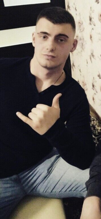  ,   Denis, 30 ,   