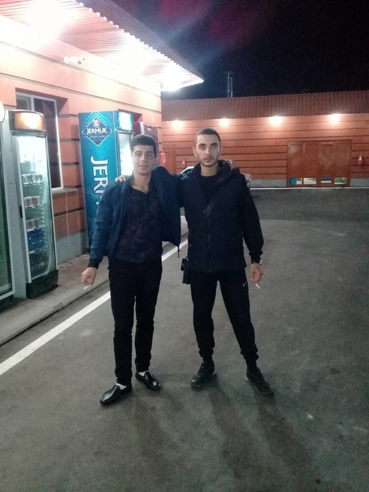  ,   Valer, 29 ,   ,   , c 