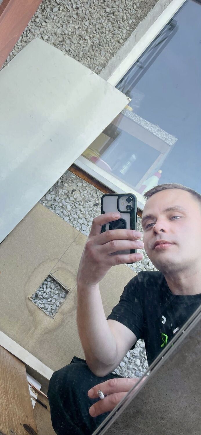  44080216  , 28 ,    