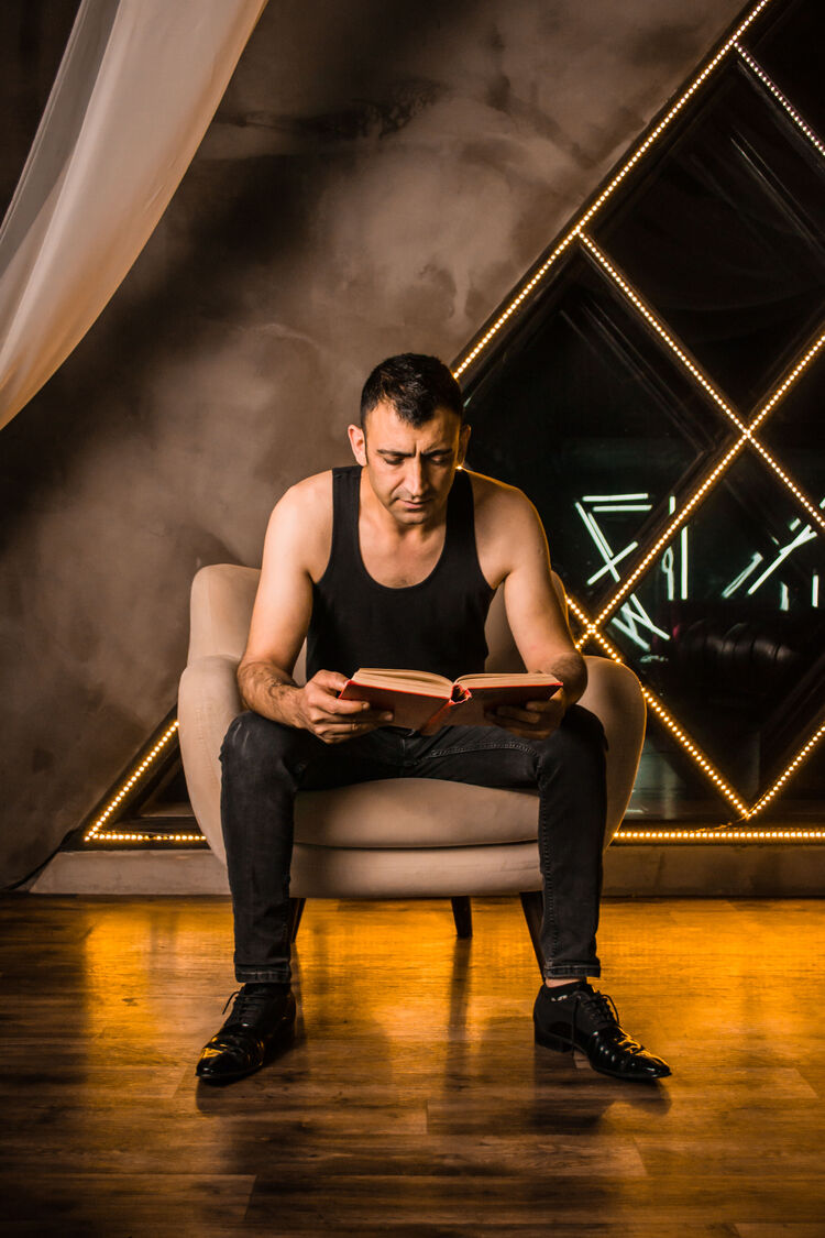  38780246  Serkan, 32 ,     