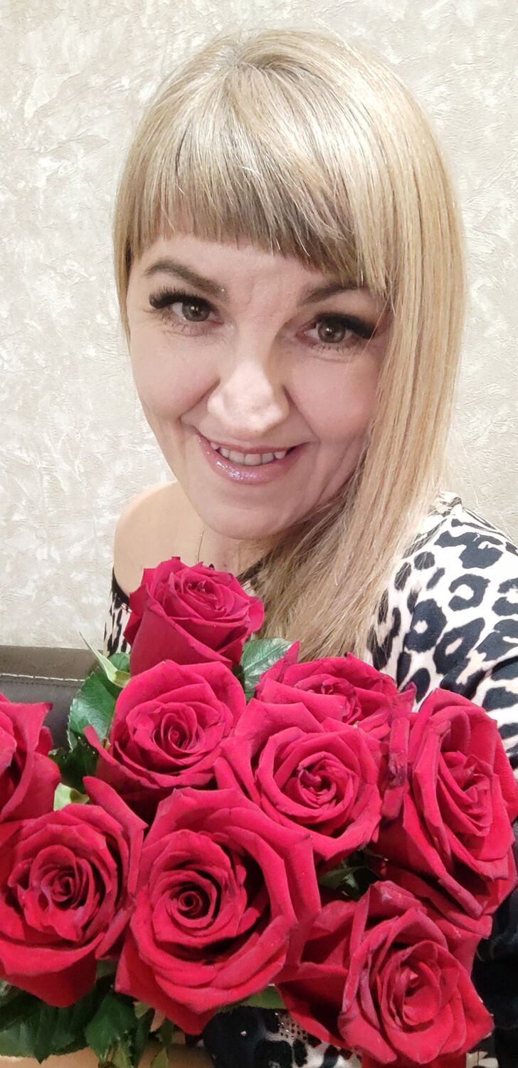  ,   Elena, 50 ,     , c 
