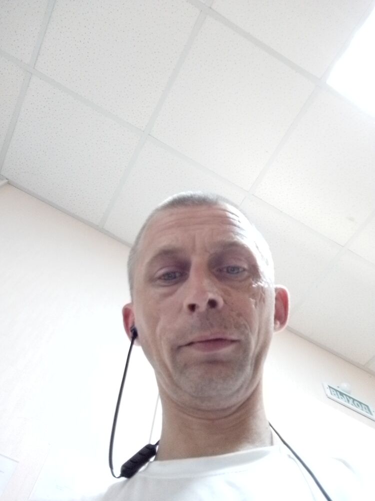  44362936  Sergey, 39 ,    