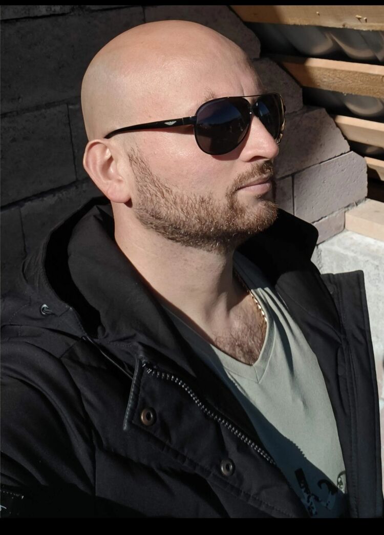  ,   DAVID, 46 ,   ,   , c 