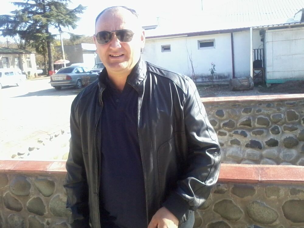  5595296  Zviadi, 51 ,    