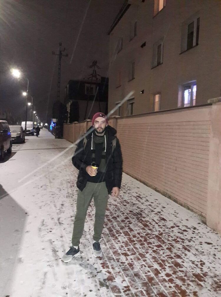  Warszawa,   Giorgi, 34 ,  