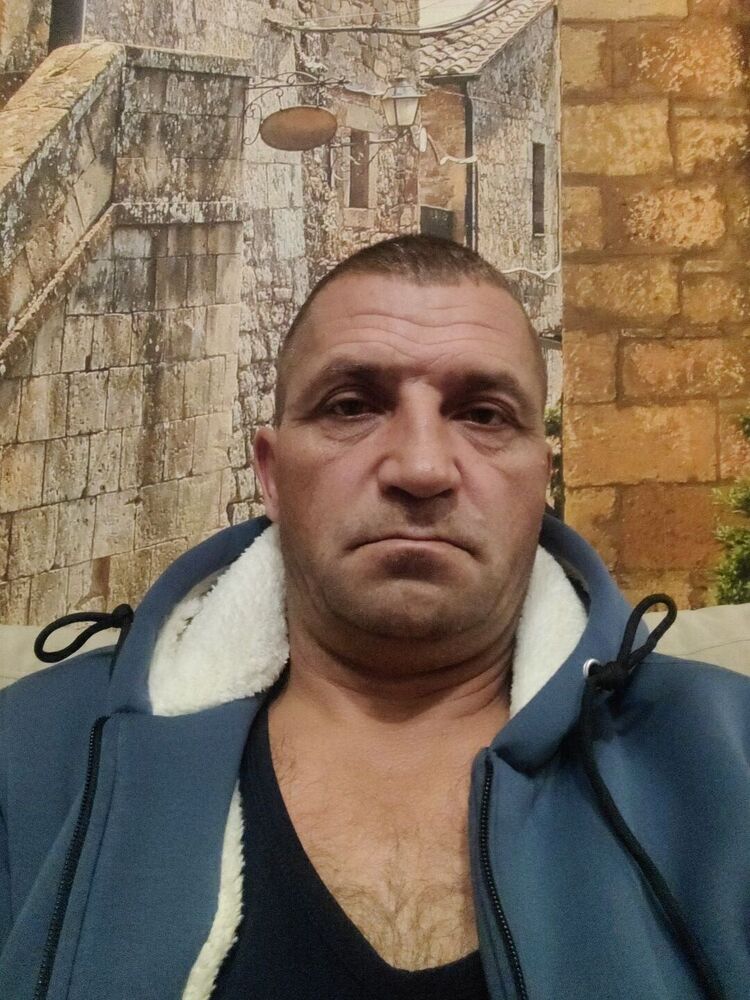  ,   Giorgii, 44 ,   