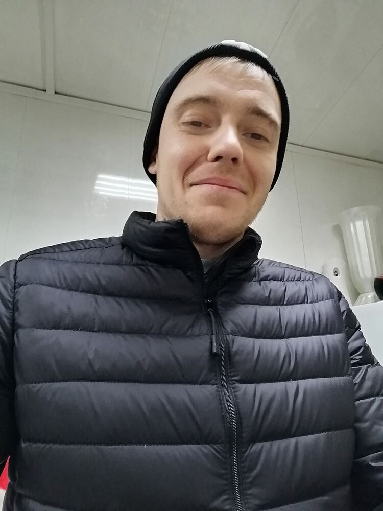  18811106  , 33 ,    --