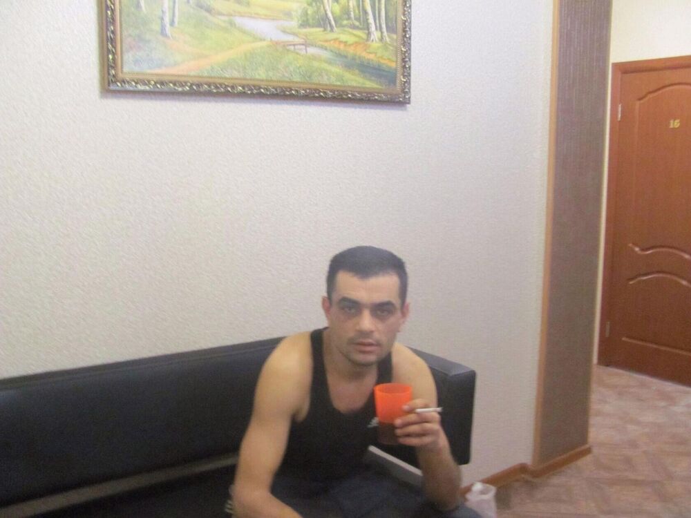 ,   Vahe, 46 ,     , c 