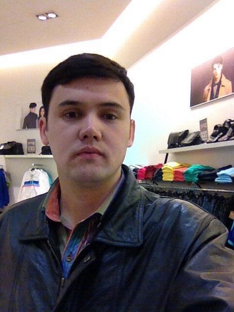  5832186  ALisher, 39 ,    