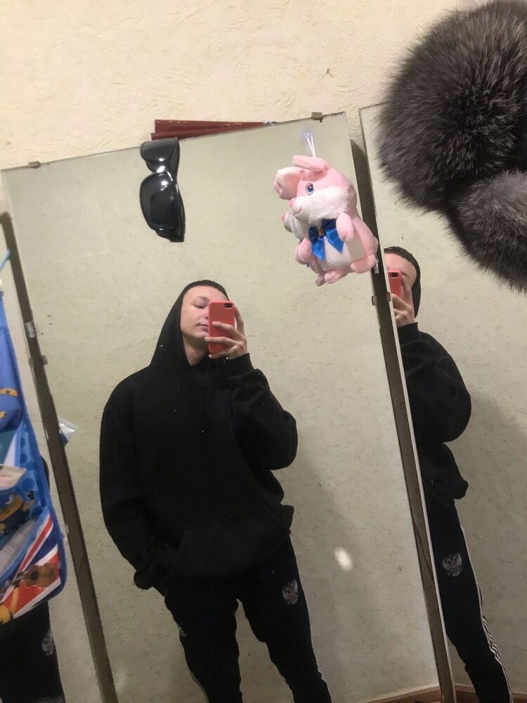  34832976  , 23 ,    