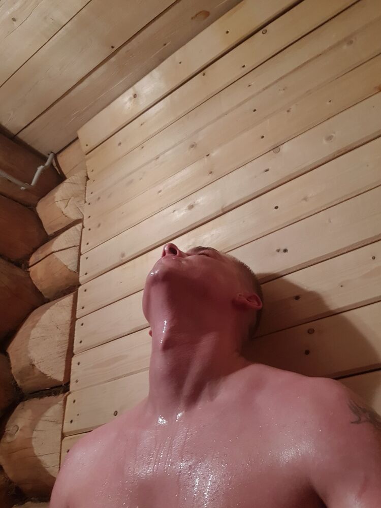  ,   Mark, 33 ,   ,   , c , 