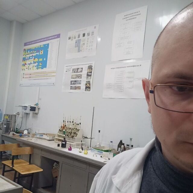  ,   Artem, 32 ,   ,   