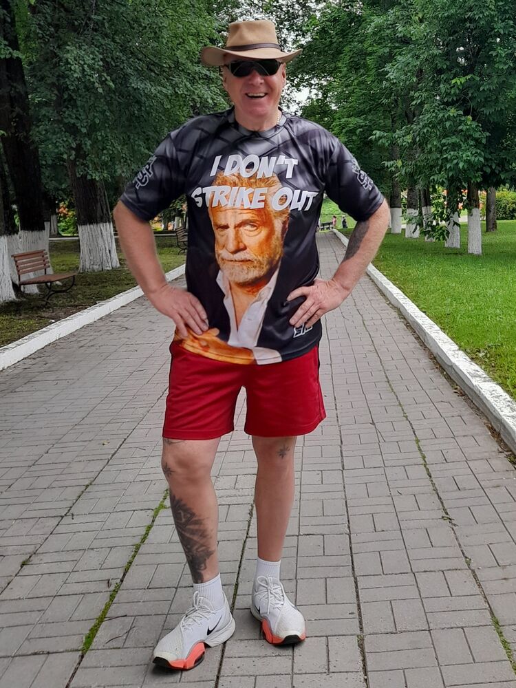  52420216  Vyacheslav, 49 ,    