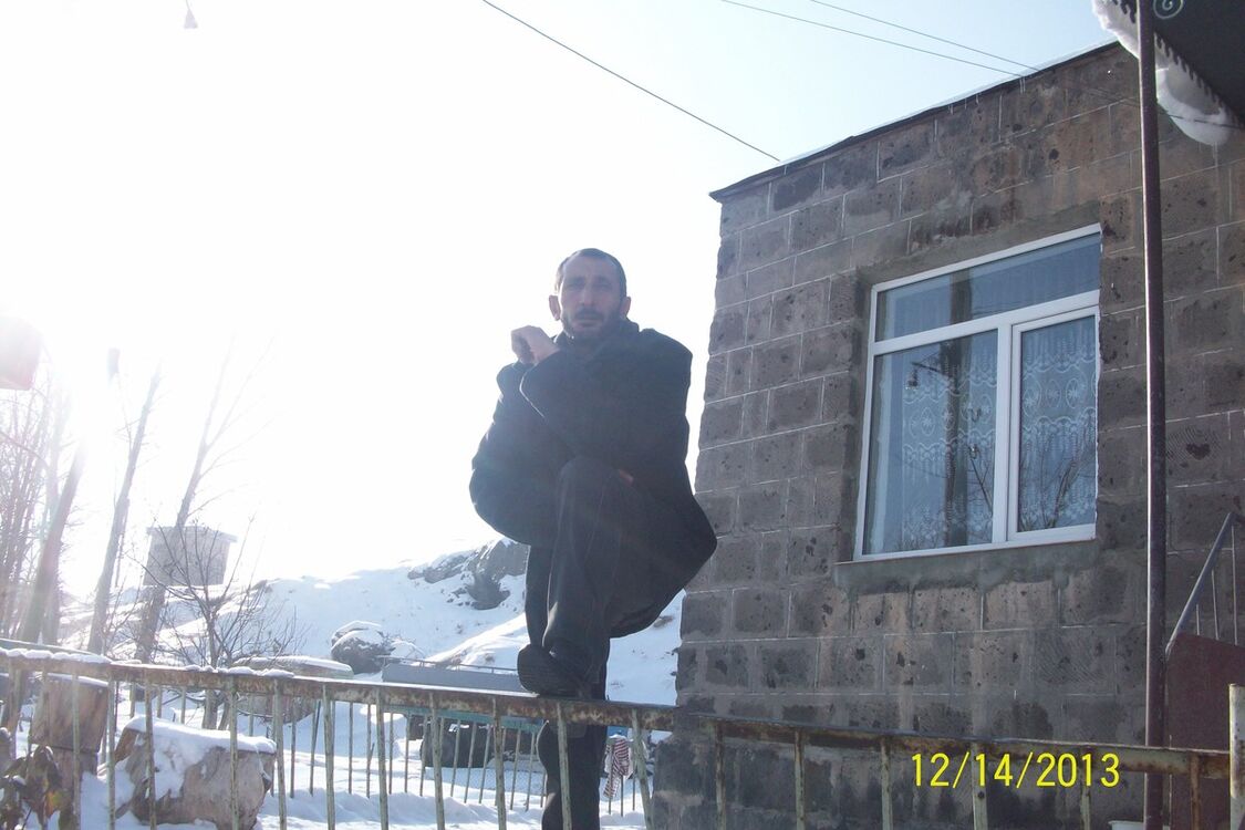  4109376  Jivan, 51 ,    