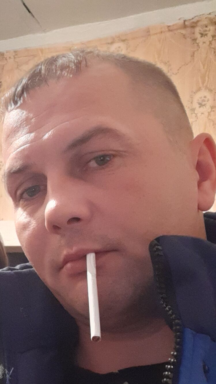  24088516  , 38 ,     