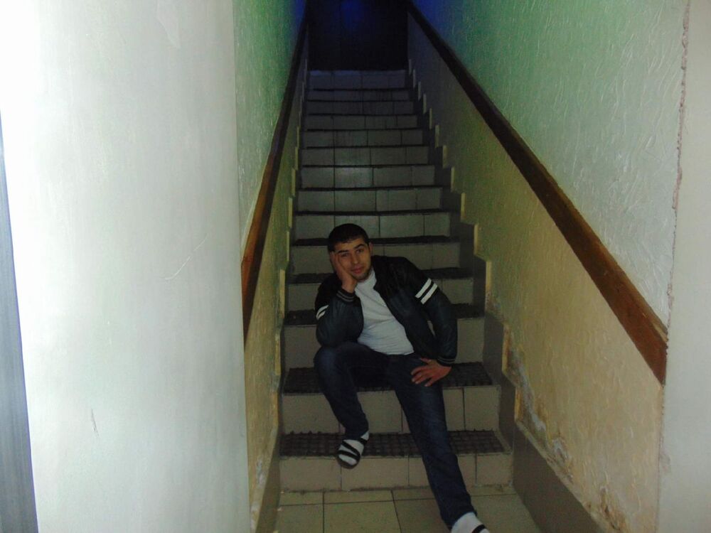  ,   Sasha, 33 ,   ,   