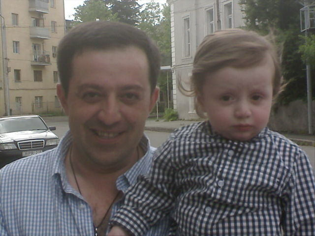  3994886  Leqso, 51 ,    