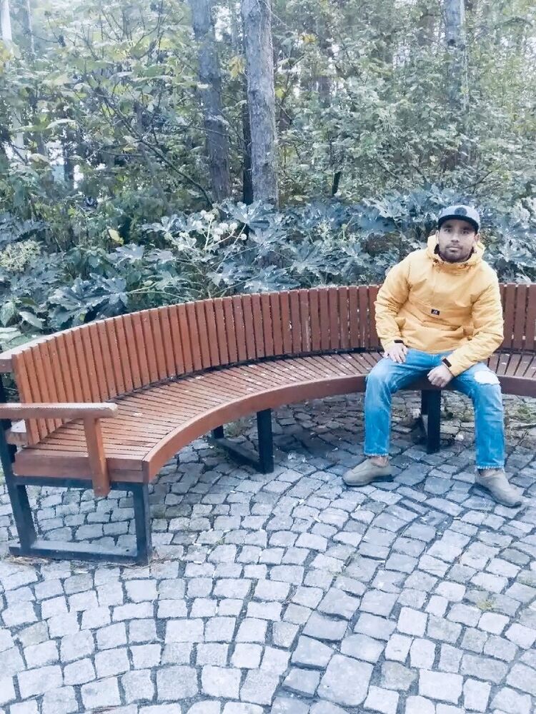  26803216  Sodiq, 36 ,    